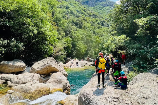 Canyoning in the Gorges du Loup